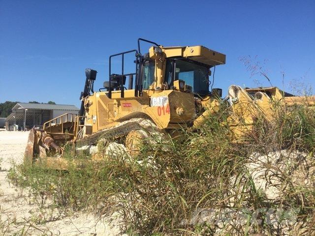 CAT D8T Buldooserid