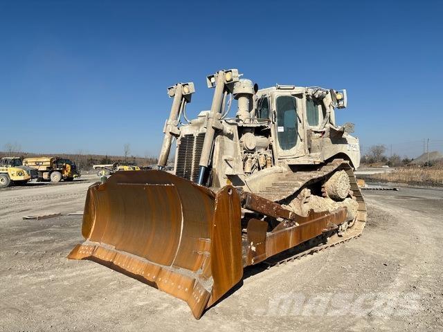 CAT D8T Buldooserid