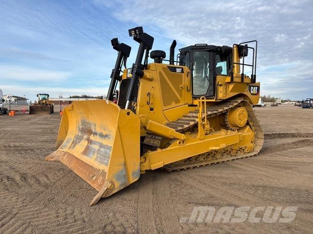 CAT D8T Buldooserid