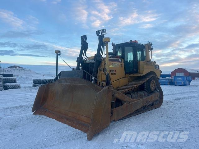 CAT D8T Buldooserid