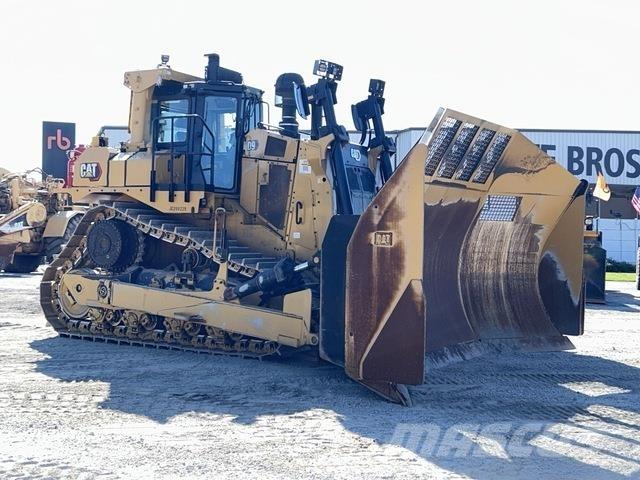 CAT D9 Buldooserid
