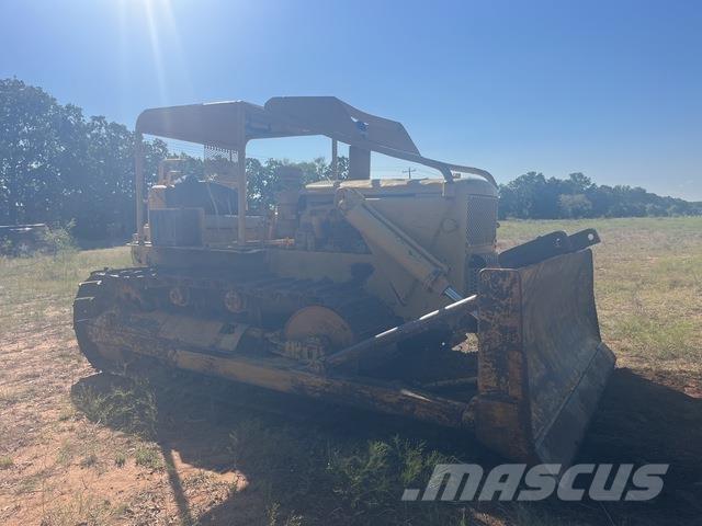 CAT D9G Buldooserid