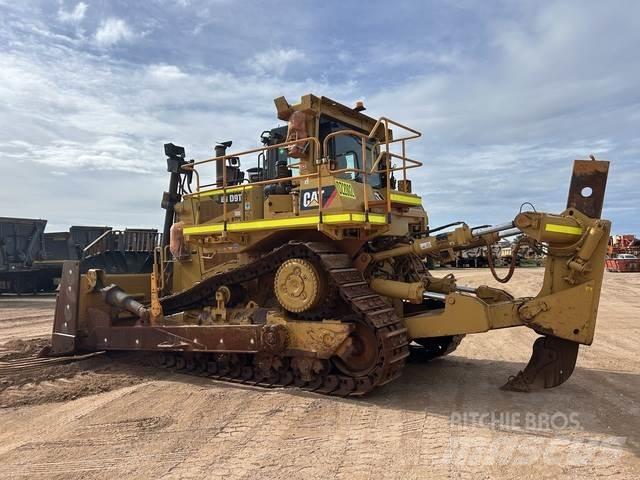 CAT D9T Buldooserid
