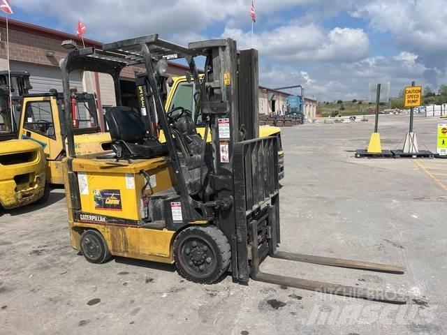 CAT EC25K Elektritõstukid