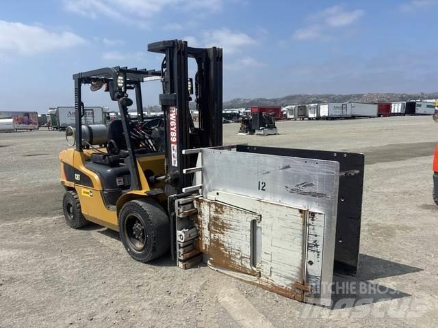 CAT GP33N Muu