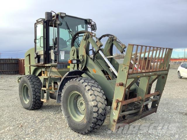 CAT IT28G Maastikutõstukid