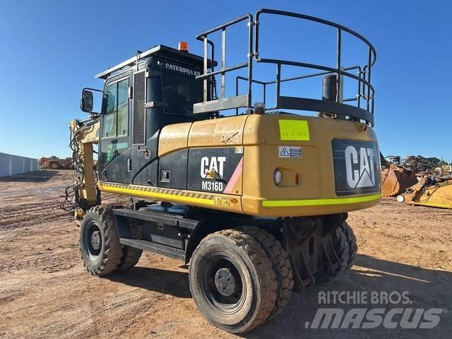 CAT M316D Ratasekskavaatorid