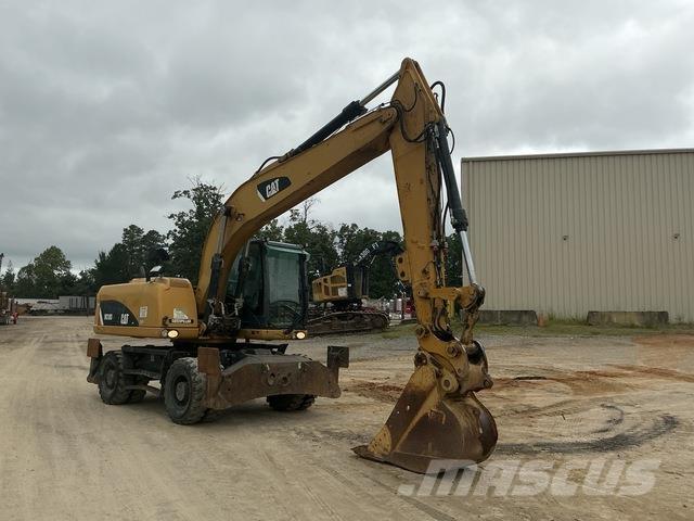 CAT M318D Ratasekskavaatorid