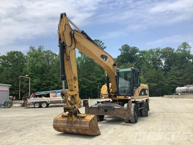 CAT M322D Ratasekskavaatorid