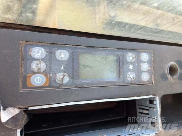 CAT MD5150C Vertikaalsed puurmasinad