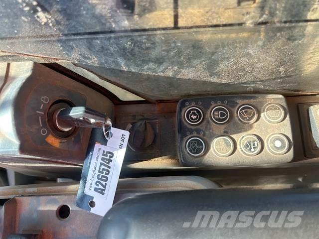 CAT MD5150C Vertikaalsed puurmasinad