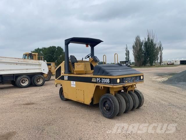 CAT PS200B Pneumorehvidega rullid
