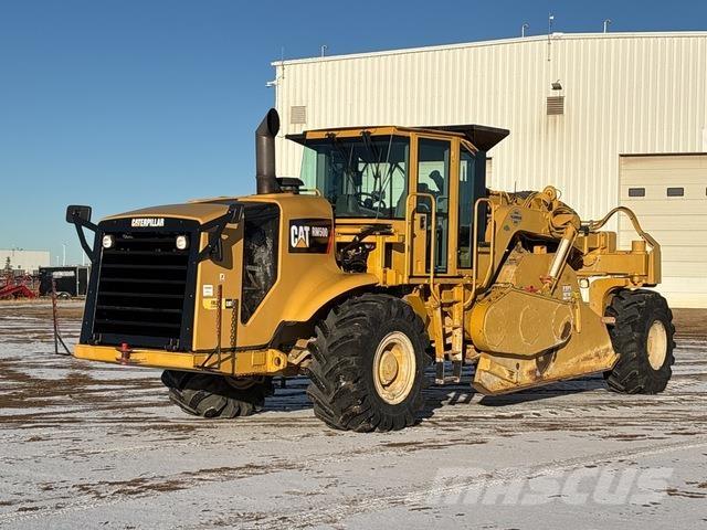 CAT RM-500 Pinnasetihendajad