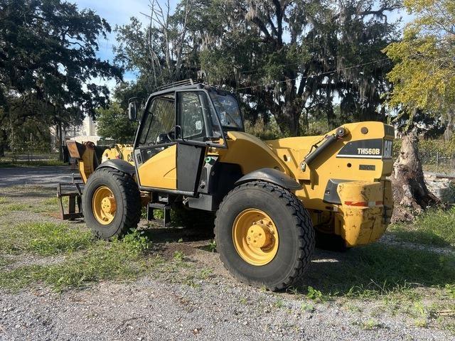 CAT TH560B Teleskooplaadurid