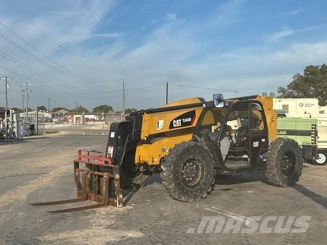 CAT TL642D Teleskooplaadurid