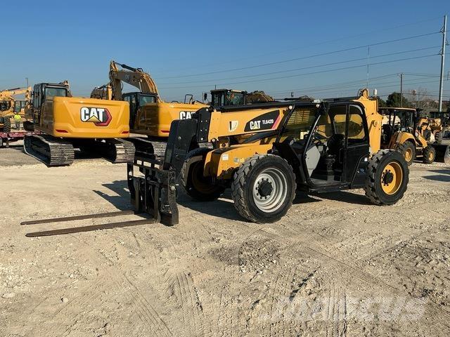 CAT TL642D Teleskooplaadurid