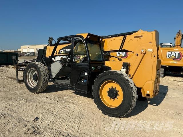 CAT TL642D Teleskooplaadurid