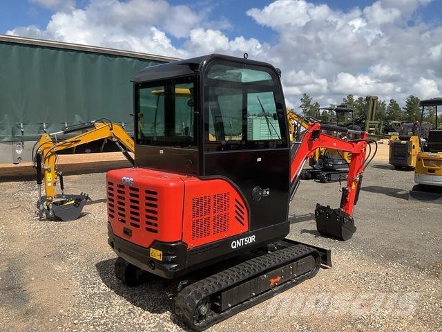 CFG QNT50R Roomikekskavaatorid