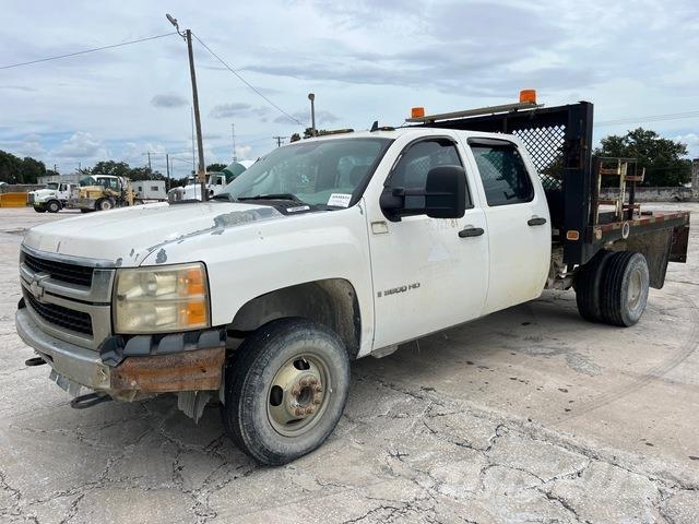 Chevrolet 3500 Madelkaubikud