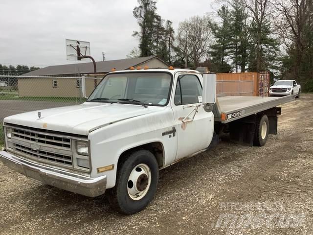 Chevrolet R30 Puksiirid
