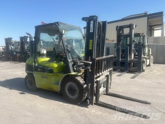 Clark C40D Muu