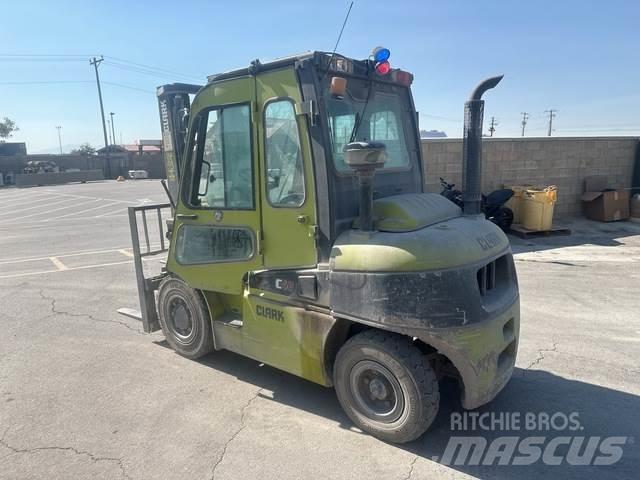 Clark C40D Muu