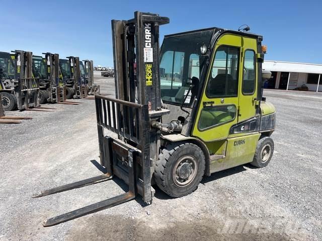 Clark C40D Muu