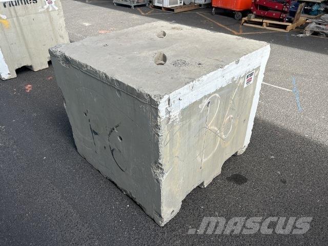  Concrete Block Muu