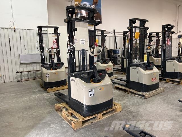 Crown ES 4000 Platvormiga virnastajad