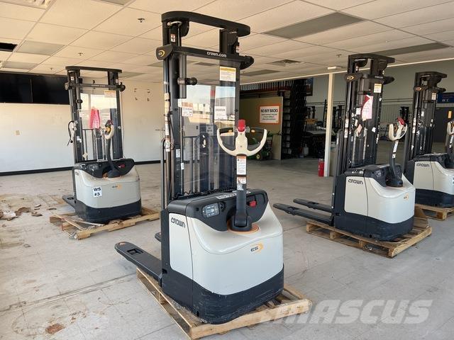 Crown ES 4000 Platvormiga virnastajad