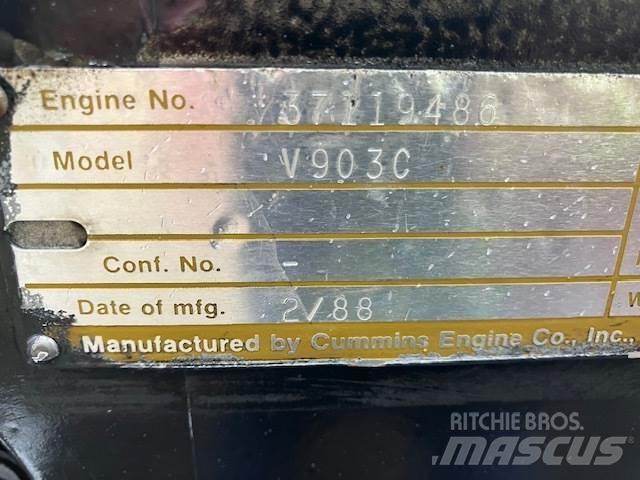 Cummins V903C Mootorid