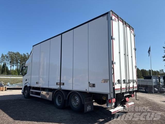 DAF XF 530 FAN Furgoonautod