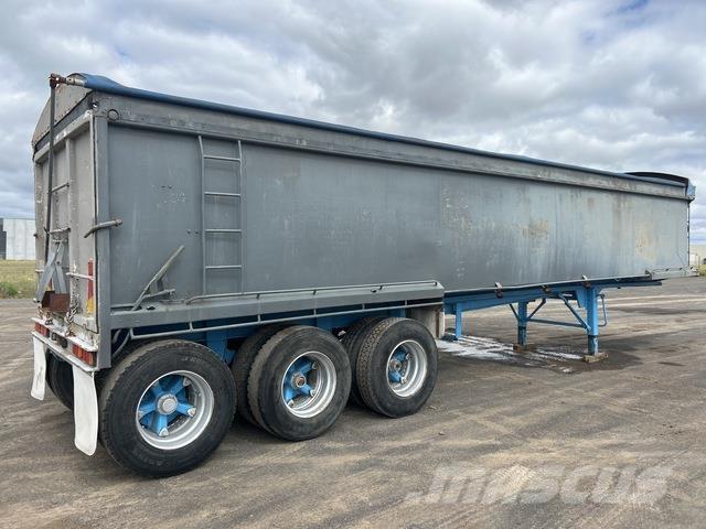  Debora Downs Kallur-haagised