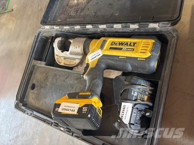 DeWalt DCE300 Muu