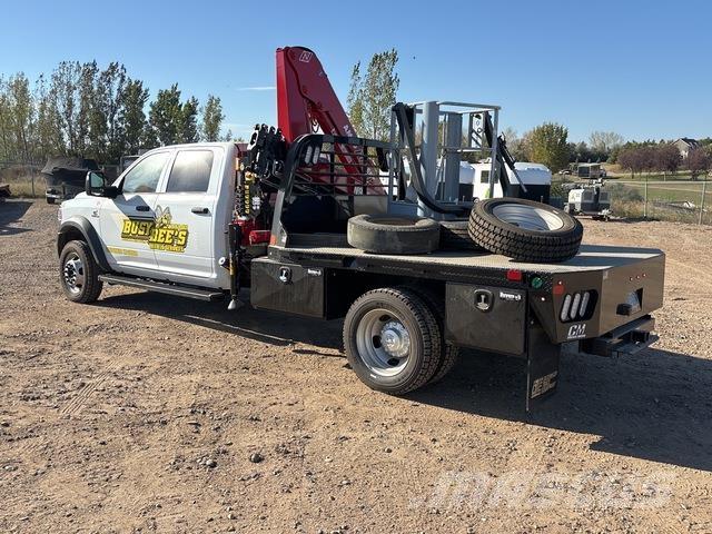 Dodge 5500 Kraanaga veokid