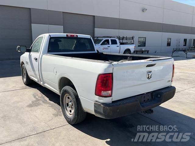 Dodge Ram 1500 Muu