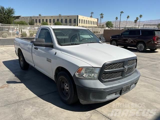 Dodge Ram 1500 Muu