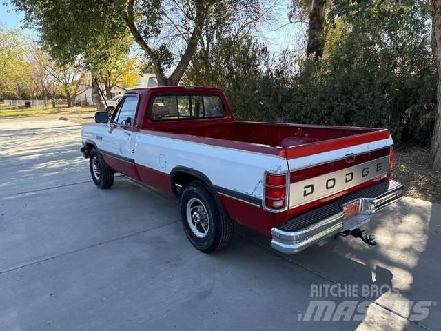 Dodge Ram 250 Muu