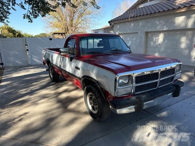 Dodge Ram 250 Muu