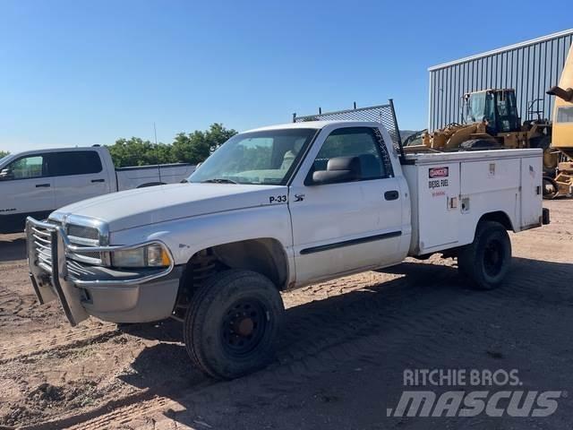 Dodge Ram 2500 Madelkaubikud