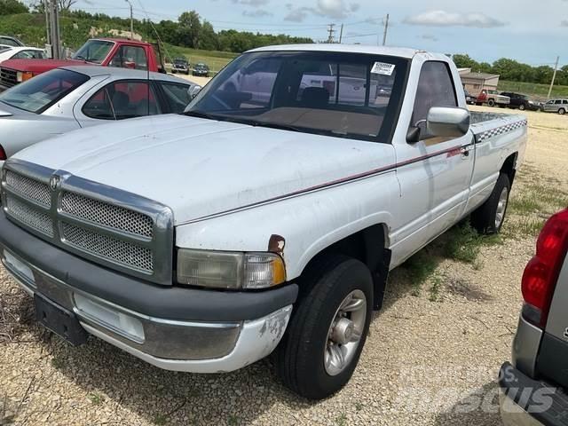 Dodge Ram 2500 Muu
