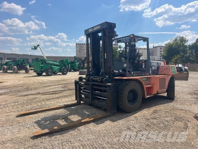 Doosan D160S-5 Kahveltõstukid - muud