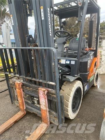 Doosan D30S7 Kahveltõstukid - muud