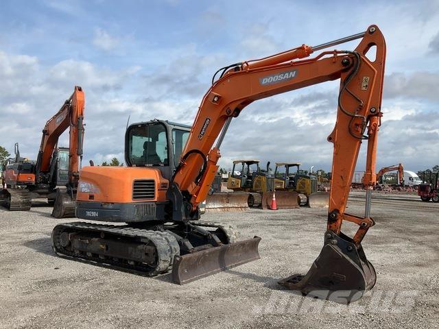 Doosan DX85R-3 Roomikekskavaatorid