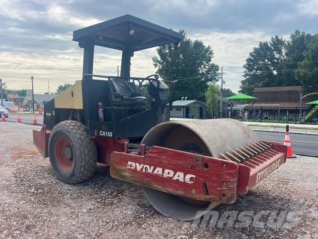 Dynapac CA150D Ühe trumliga rullid