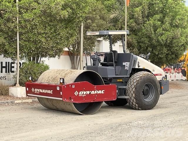 Dynapac CA305 Ühe trumliga rullid