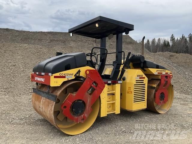 Dynapac CC422 Tandemrullid
