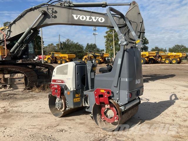 Dynapac CC900G Tandemrullid