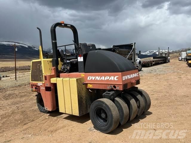 Dynapac CP142 Pneumorehvidega rullid