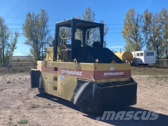 Dynapac CP221 Pneumorehvidega rullid